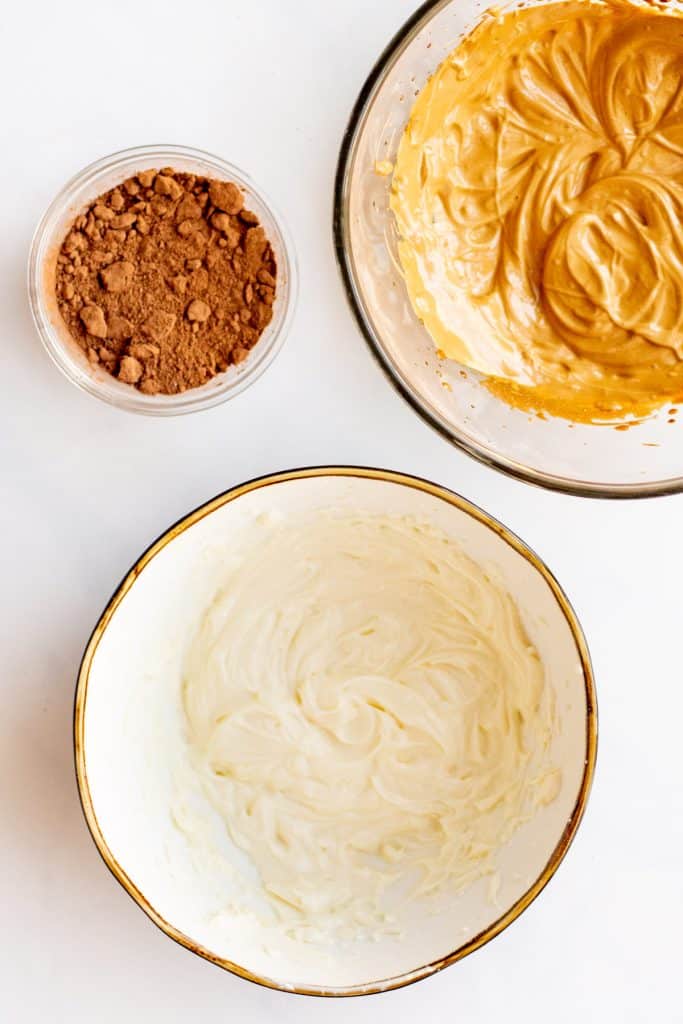 ingredients to make the dalgona frosting